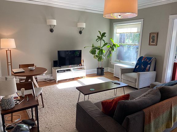 4th image of 1318 W Thorndale Ave