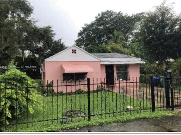 1900 NW 113th Ter, Miami, FL 33167