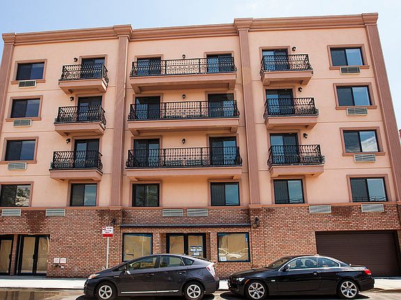 5th image of 26-27 2nd St #2F