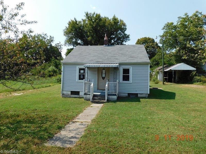 1st image of 716 Tillman St