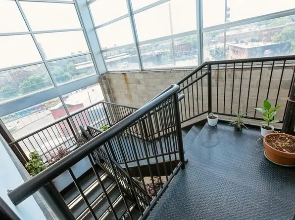 704 Grand Street image 25 of 30