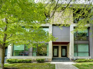 66 Havelock St #11, Toronto, ON M6H0C4