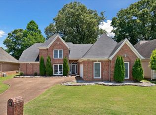 1084 Portside Dr, Cordova, TN 38018