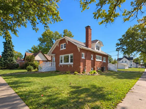 601 8th St, Durant, IA 52747