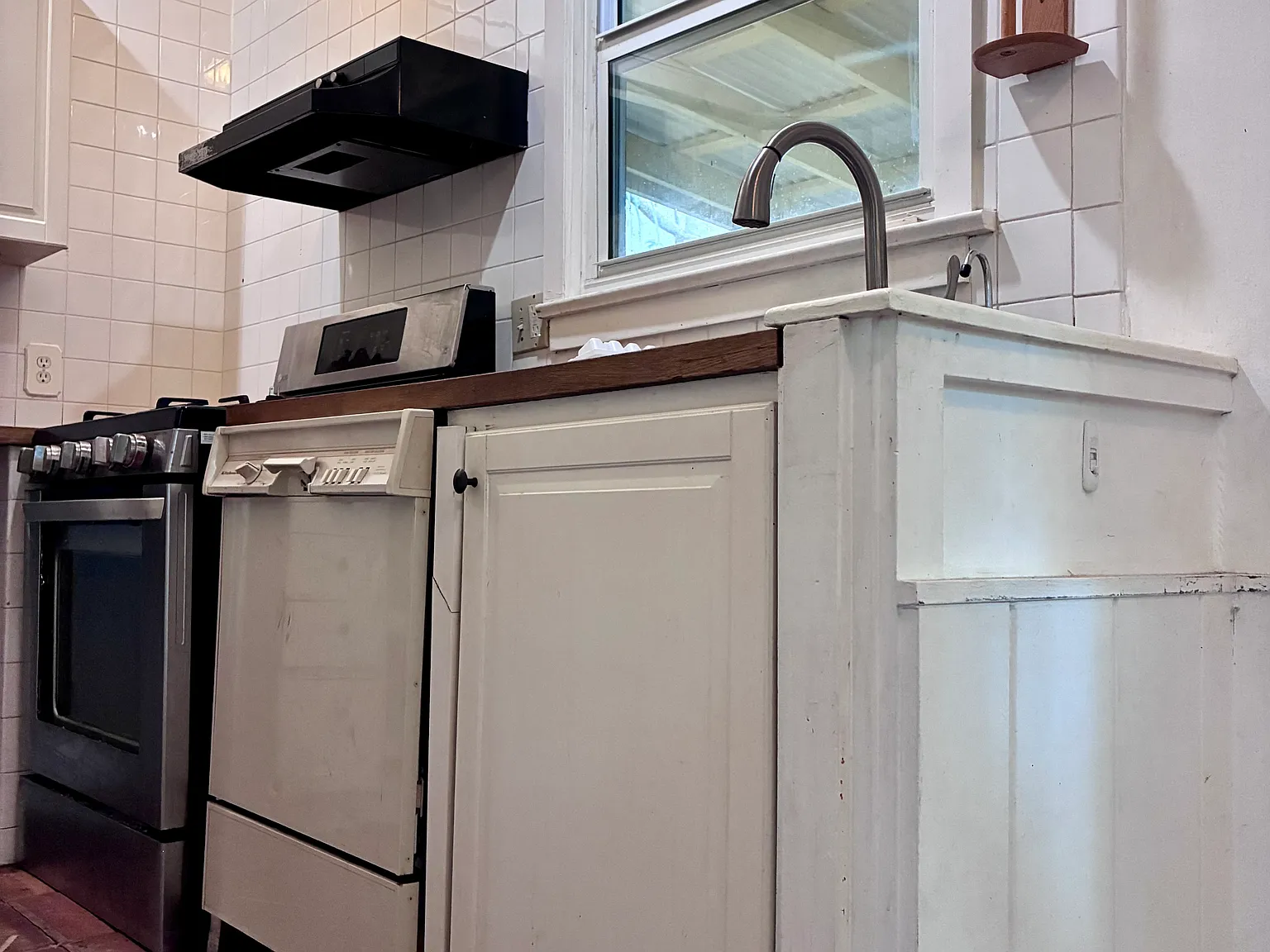2 bed, 1000 sqft, $2,900 — Photo 4