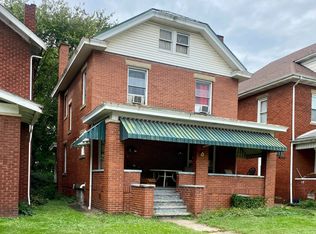 1017 12th St, Huntington, WV 25701