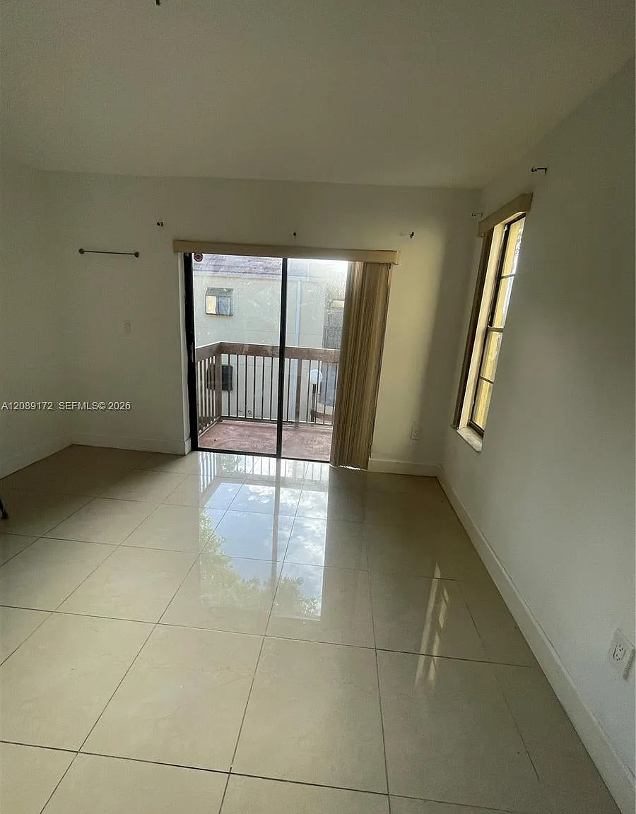 Elan At Calusa Condo Xiii — Photo 4
