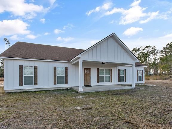 3rd image of 67 Foxpen Rd