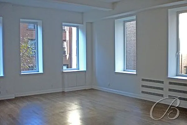 Sold by Bellmarc Realty | media 13