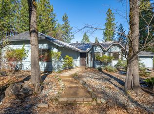 27763 Homestead Dr, Oak Run, CA 96069