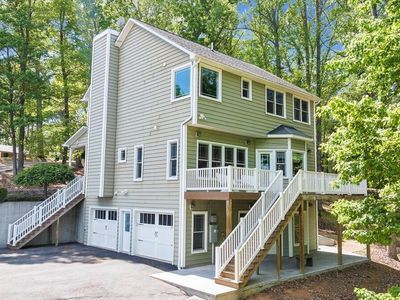 159 Lakeshore Terrace Rd, Hardy, VA, 24101