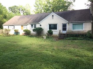 11 Woodfern Ct, Greenville, SC 29615