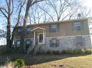 6003 Woodview Dr N, Sherwood, AR 72120