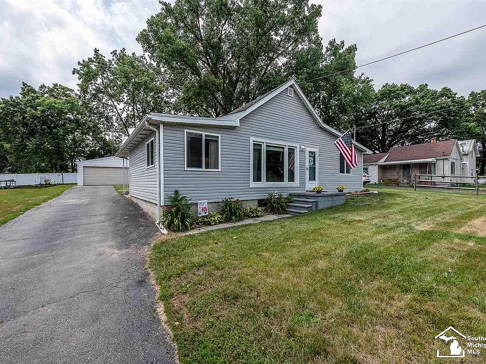 4773 Bluebush Rd, Monroe, MI 48162 Zillow