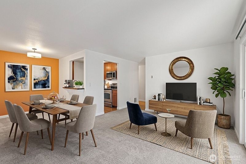 5th image of 14200 SE 6th ST #32