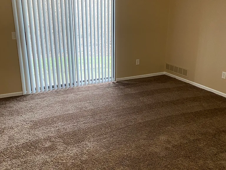 35401 Hickory Woods Ln #3 — Photo 7