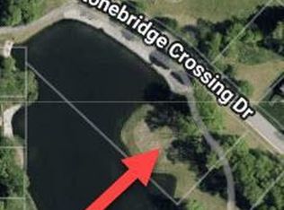 58 Stonebridge Crossing Dr, Maryville, IL 62062