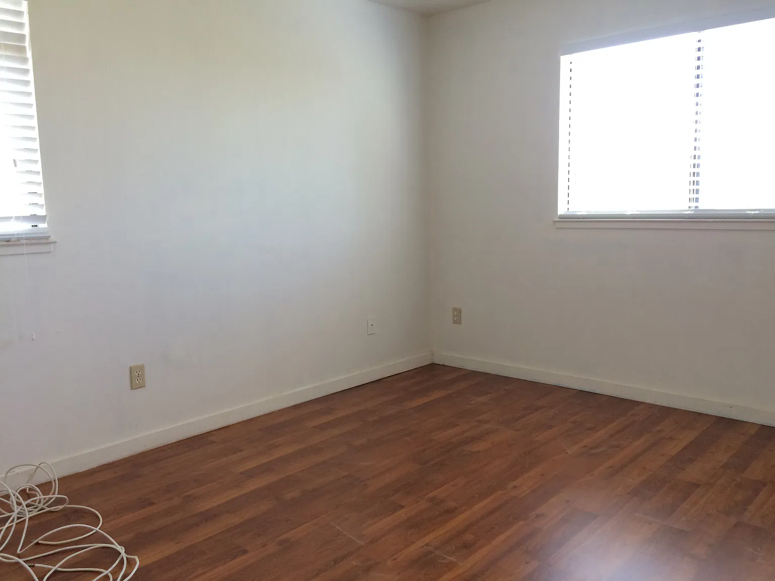 341 Avian Dr — Photo 4