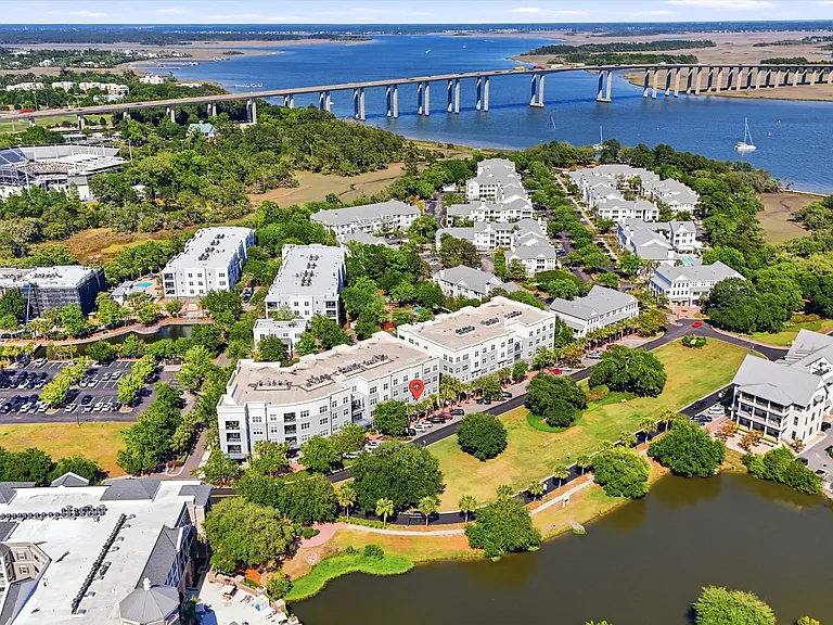 200 River Landing Dr #B102 — Photo 23
