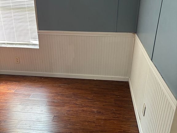 5th image of 746 Butts Rd