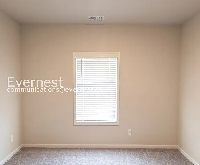 137 Culver St — Photo 23