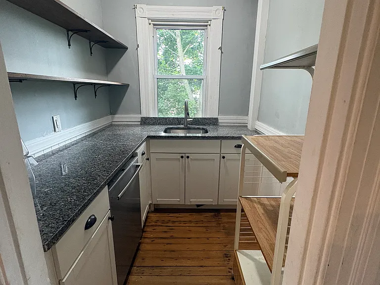 4 Wolfenden St #2 — Photo 18