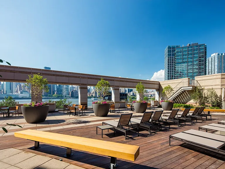 Rooftop lounge