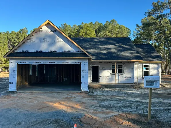 225 Spring Meadows Drive, Aberdeen, NC 28315