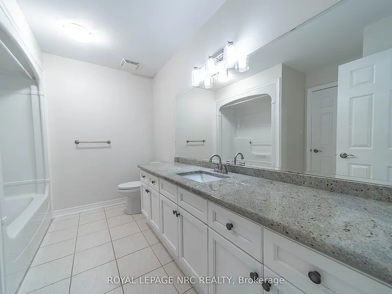 5200 Dorchester Rd #3 — Photo 30