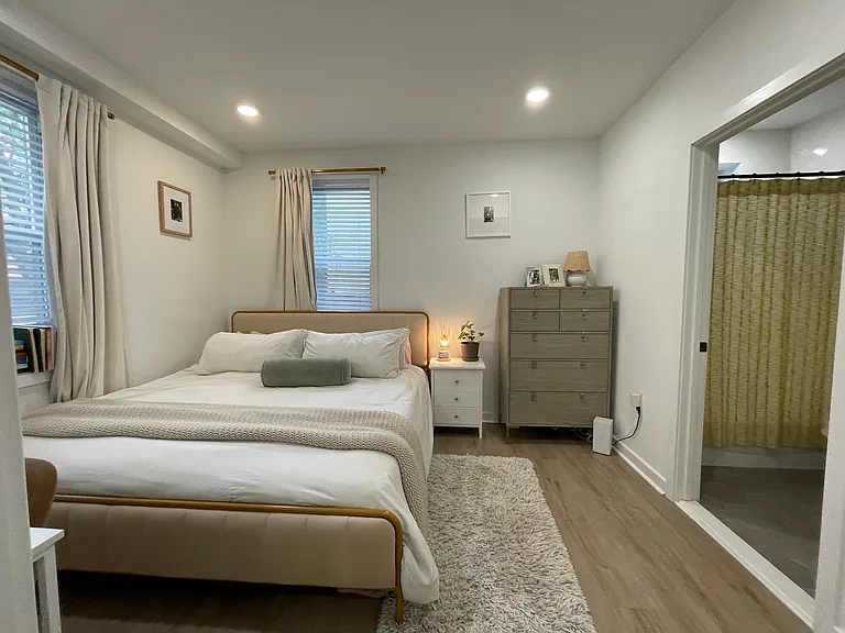 630 S 19th St #1R — Photo 6