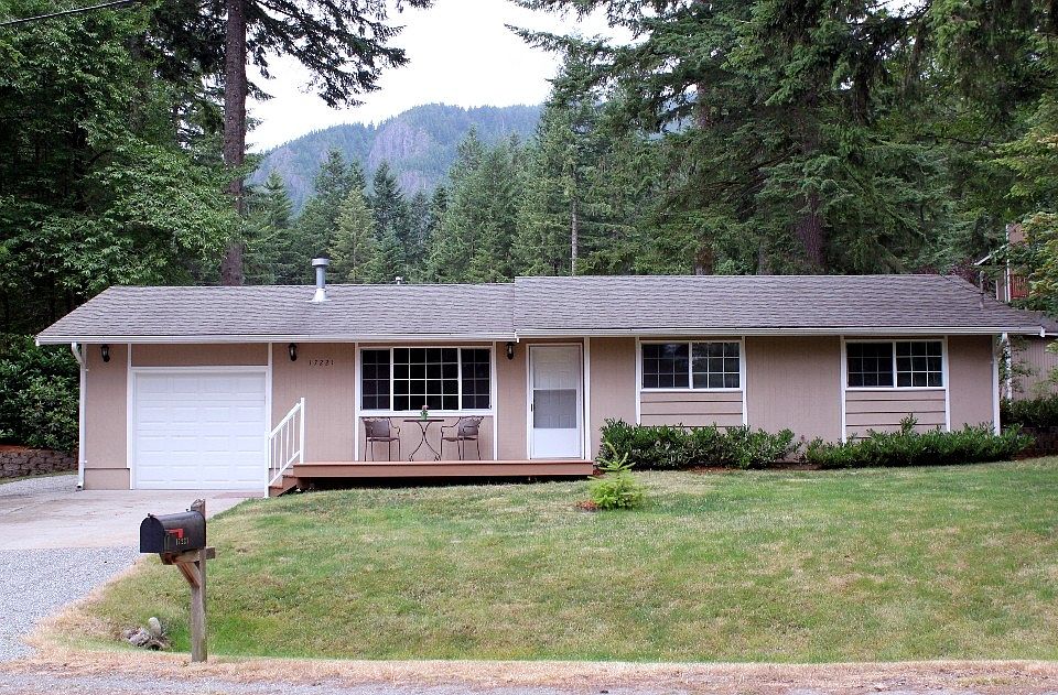 1st image of 17221 434th Ave SE