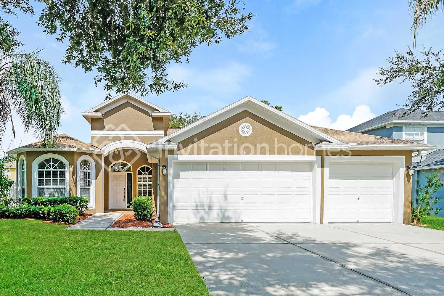 4226 Balington Dr Valrico, FL 33596 — Photo 1