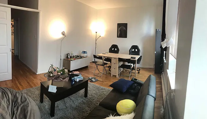 Rented by Compass | media 7