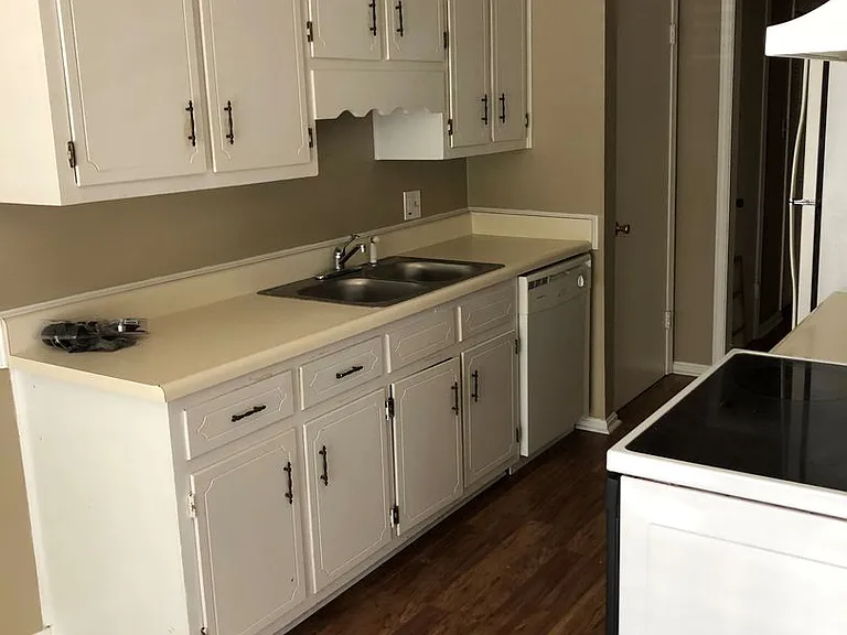 307 Blue Wave Properties, Llc — Photo 2