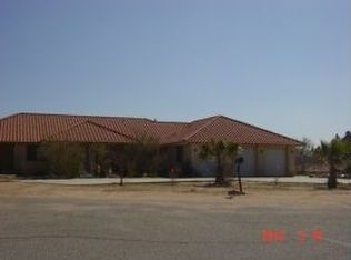 15185 Cactus St, Hesperia, CA 92345