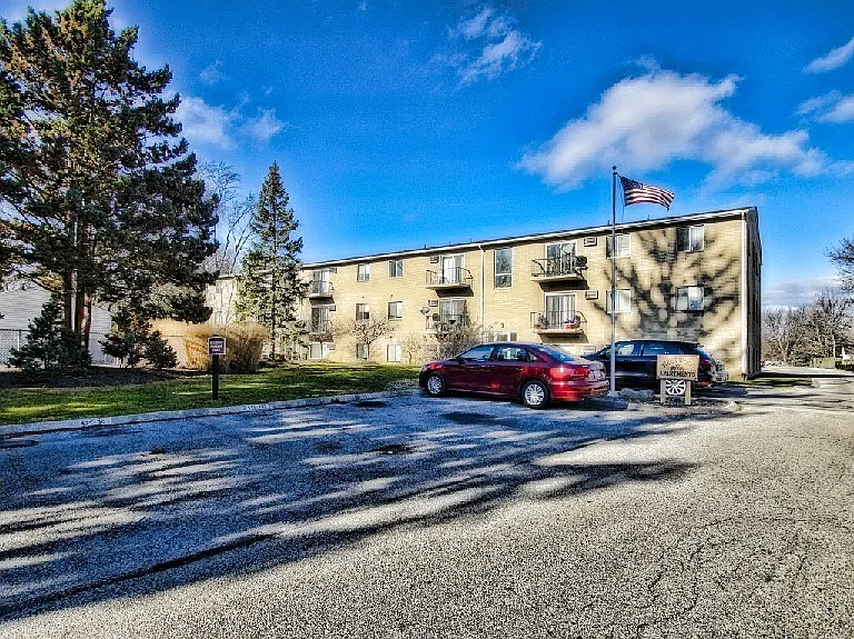 Westwood Apartments - SP Lafayette LLC — Photo 27