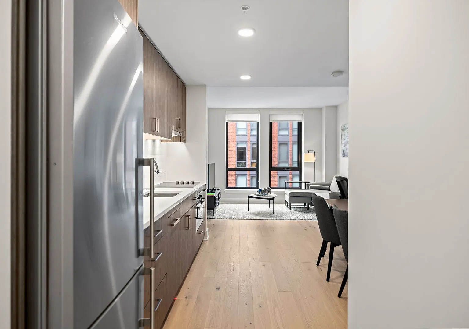 Avidian Condo | 1 Bed | 1 Bath | 665 Sf | Rental Parking Only — Photo 3
