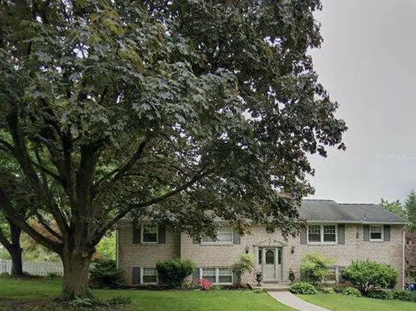 1390 Arlington Rd, York, PA 17403