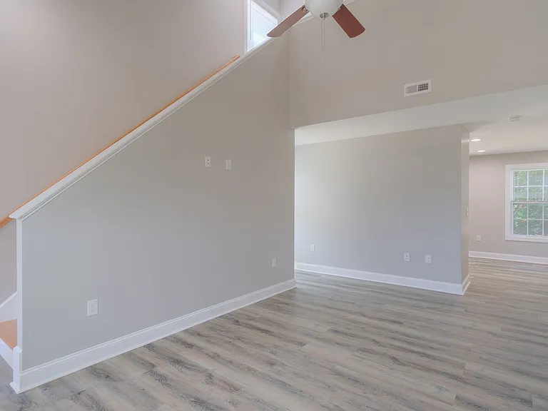495 Pin Oak Dr NW — Photo 6