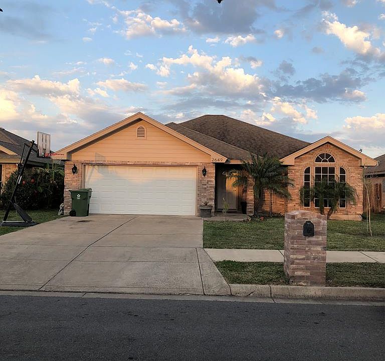 1st image of 2649 Windsor Pl