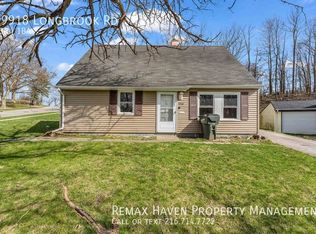 19918 Longbrook Rd, Warrensville Heights, OH 44128