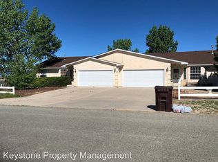 1035 S Sweetwater Dr, Pueblo West, CO 81007