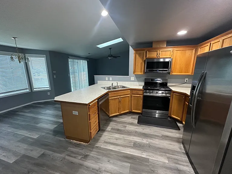 4502 Moline Ln — Photo 5