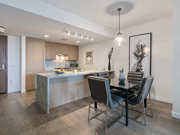 4th image of 1755 Ocean Ave APT 501