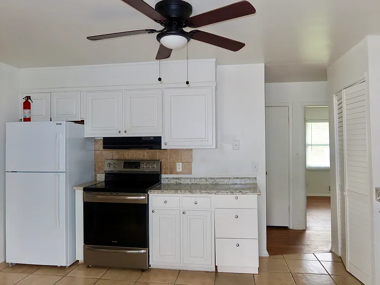 1927 Fellowship Rd — Photo 11