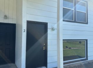 504 Arctic St #2, Buchanan, MI 49107