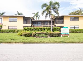 6499 NE 7th Ave APT 8, Boca Raton, FL 33487