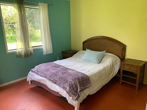 2nd image of 15-2687 Kaku St