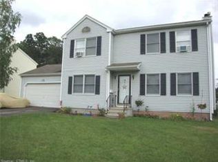 82 Cynrose Pl, Meriden, CT 06451