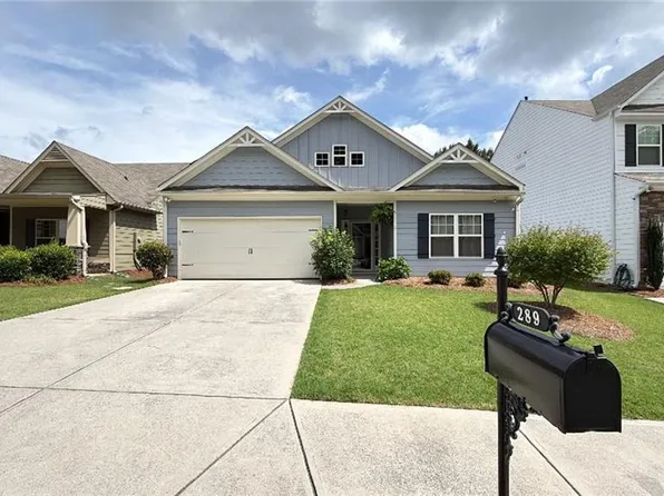 289 Laurelcrest Ln, Dallas, GA 30132